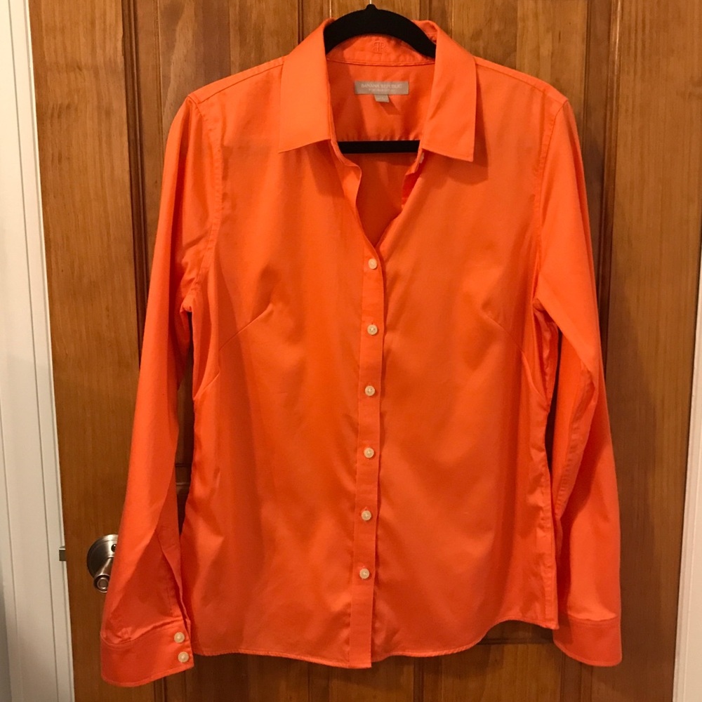 Banana Republic No Iron Fitted Button Front Shirt